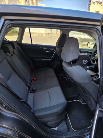 טויוטה RAV4