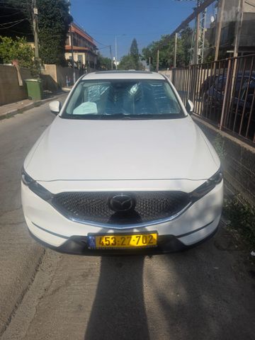 מודעת רכב מאזדה CX-5