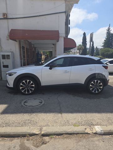 מודעת רכב מאזדה CX-3