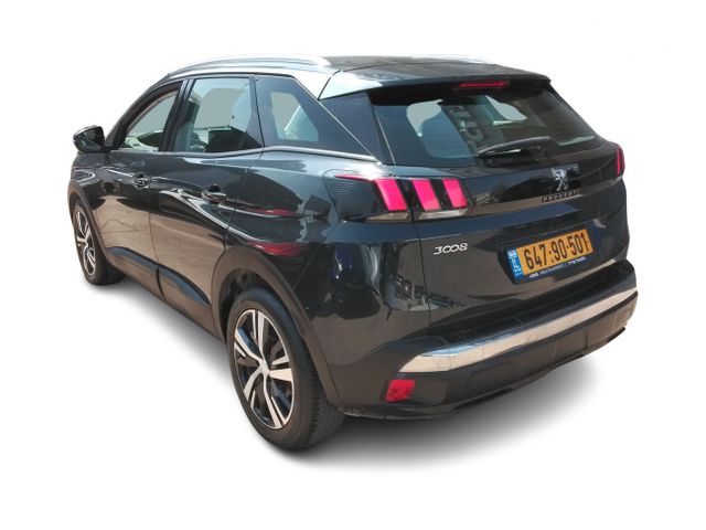 פיג'ו 3008