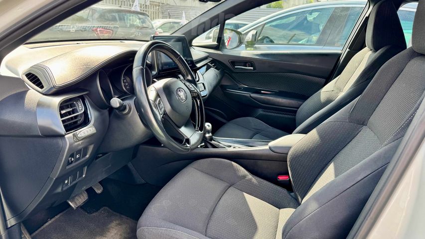 טויוטה C-HR