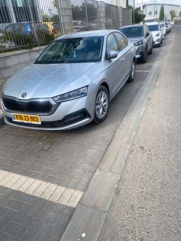 סקודה אוקטביה