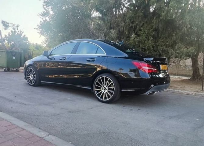 מרצדס-בנץ CLA