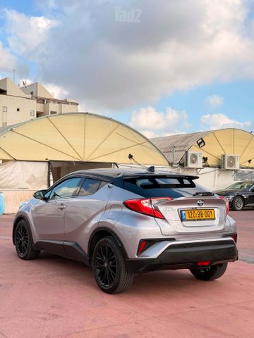 טויוטה C-HR