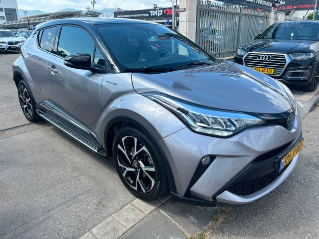 טויוטה C-HR