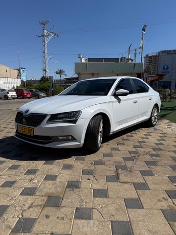 סקודה סופרב