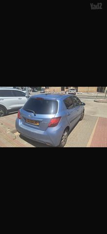 טויוטה יאריס