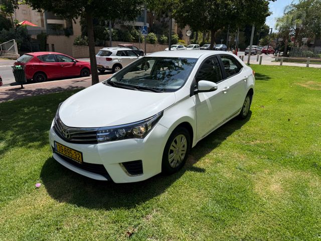 מודעת רכב טויוטה קורולה
