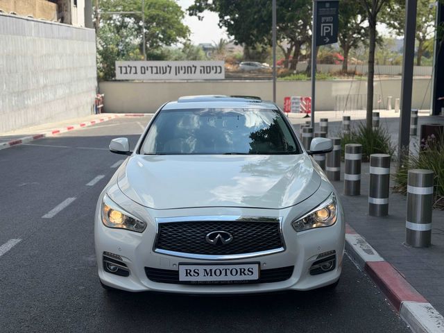 מודעת רכב אינפיניטי Q50
