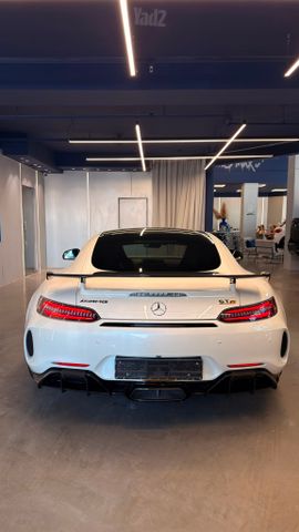 מרצדס-בנץ AMG GT