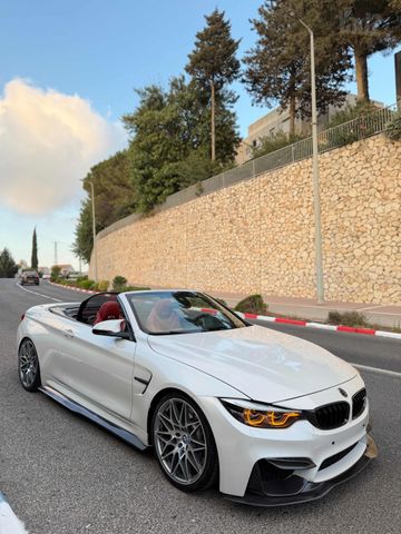 ב מ וו M4