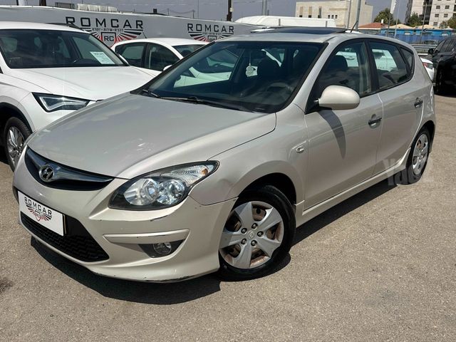 יונדאי i30