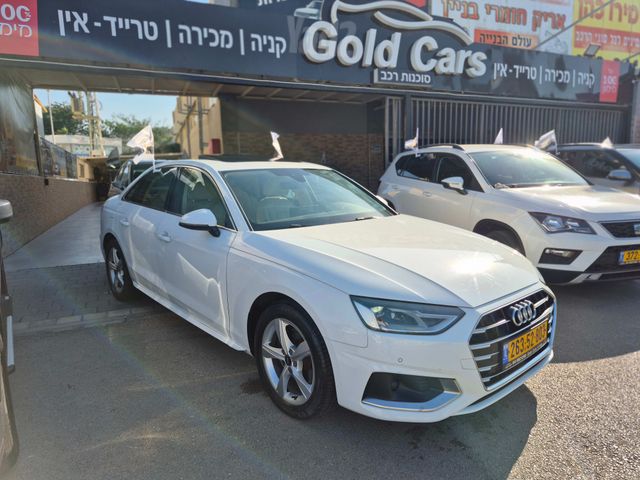 אאודי A4