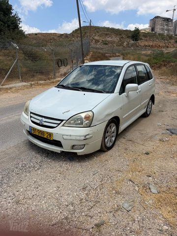 סוזוקי ליאנה