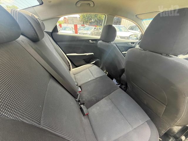 יונדאי אקסנט i25