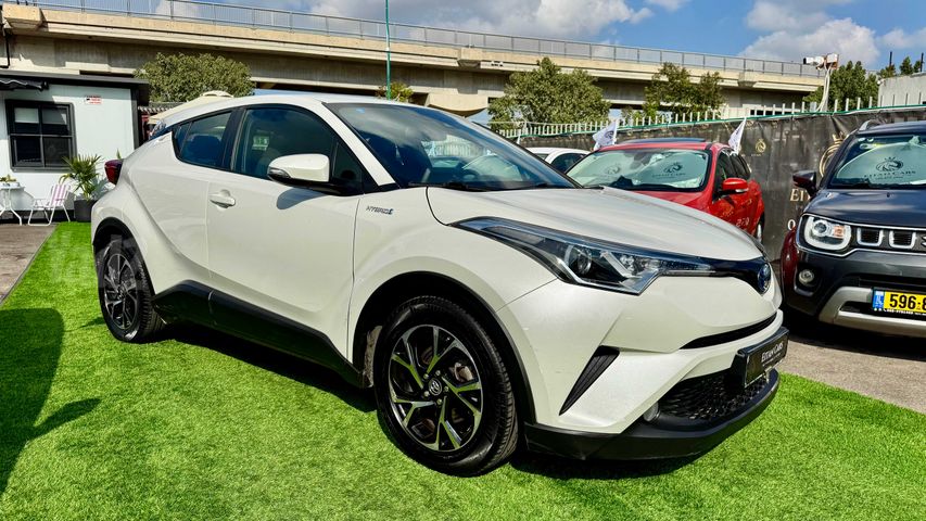טויוטה C-HR