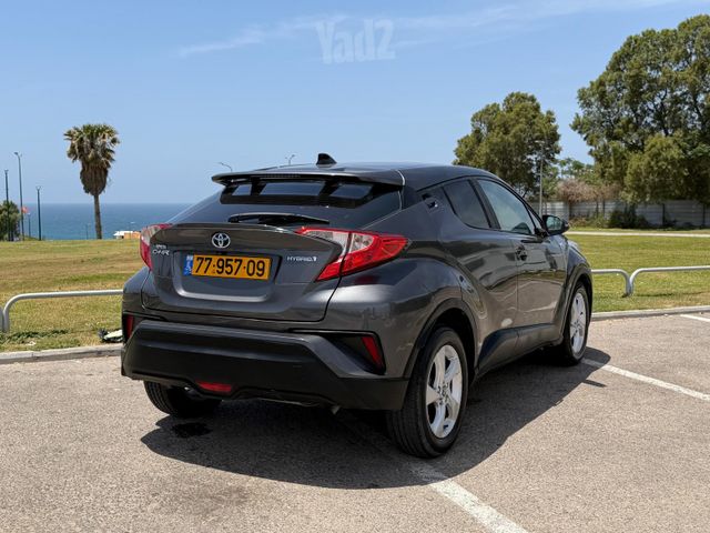 טויוטה C-HR