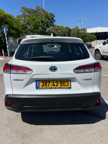 טויוטה קורולה קרוס