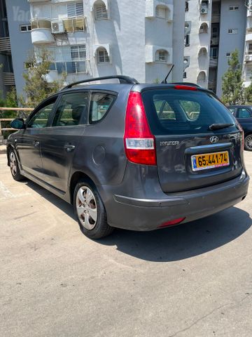 יונדאי i30