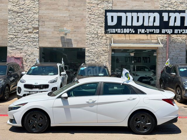 יונדאי אלנטרה