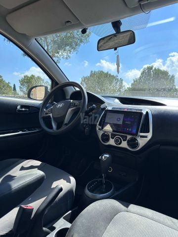 יונדאי i20