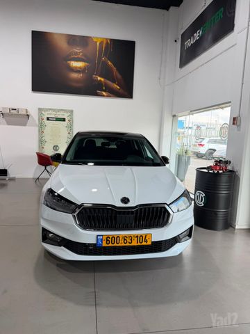 פאביה Advance אוט׳ 1.0 (115 כ״ס)