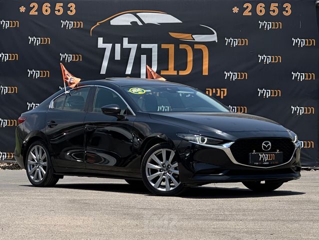 מודעת רכב מאזדה 3