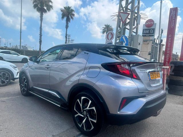 טויוטה C-HR