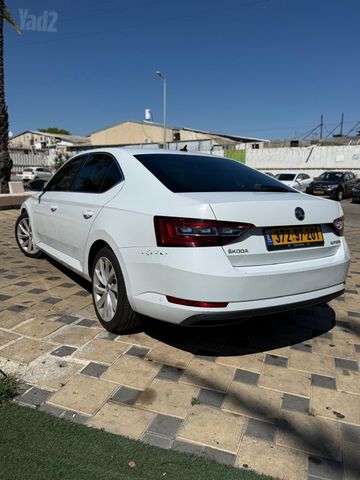 סקודה סופרב