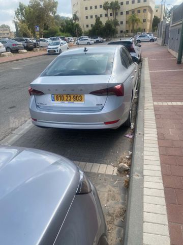 סקודה אוקטביה