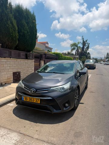 מודעת רכב טויוטה אוונסיס 1