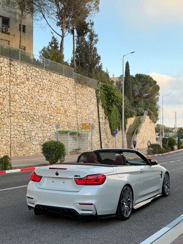 ב מ וו M4