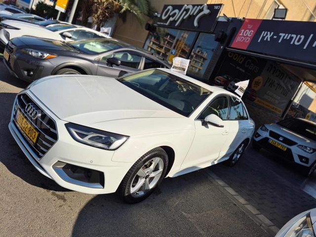 אאודי A4