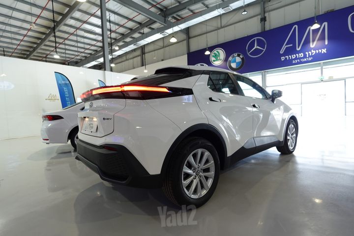 טויוטה C-HR