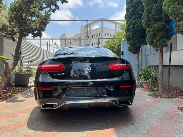 מרצדס-בנץ E-class