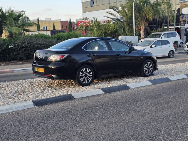 מאזדה 6
