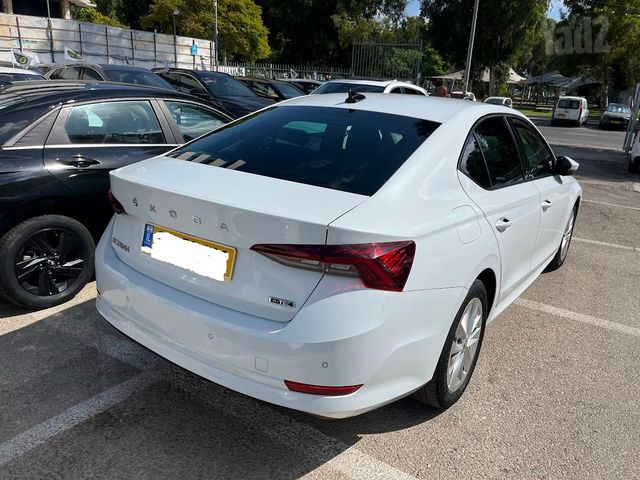 סקודה אוקטביה