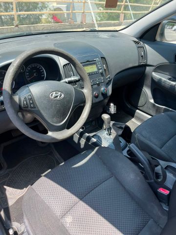 יונדאי i30