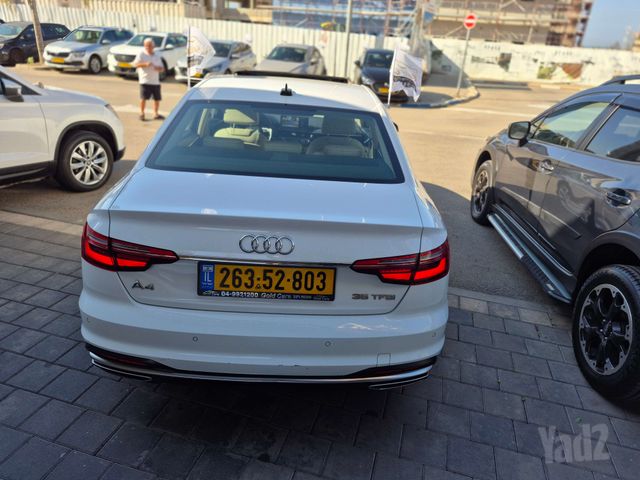 אאודי A4