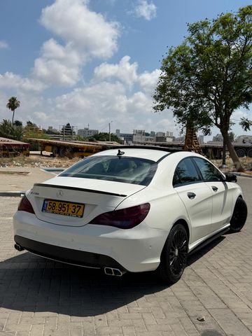 מרצדס-בנץ CLA