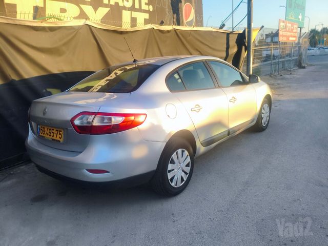 רנו פלואנס