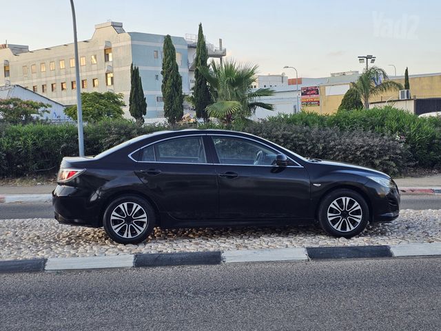 מאזדה 6