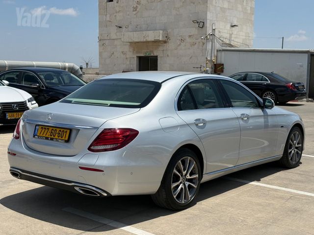 מרצדס-בנץ E-class