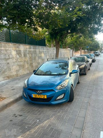 יונדאי i30