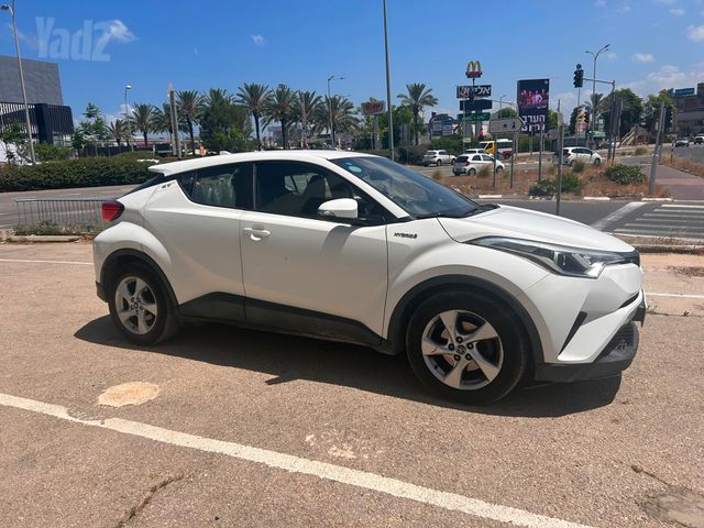 טויוטה C-HR