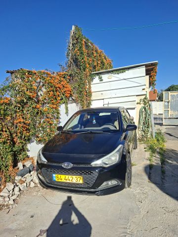 יונדאי i20
