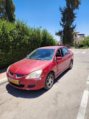 מיצובישי לנסר