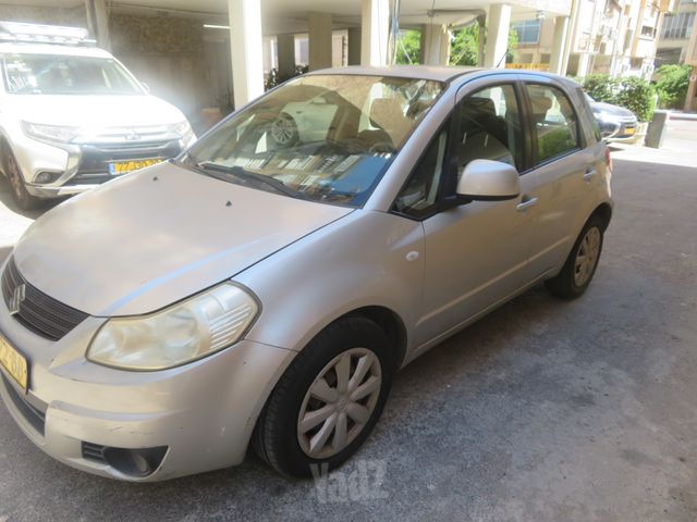 סוזוקי SX4