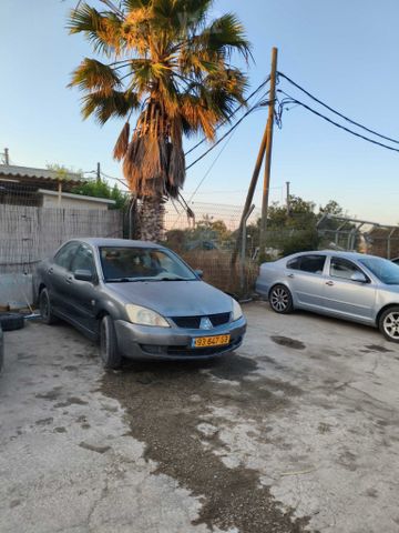 מודעת רכב מיצובישי לנסר