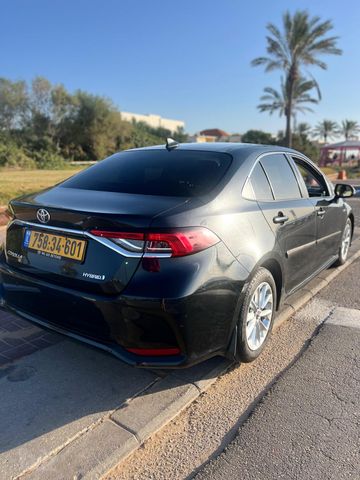 טויוטה קורולה